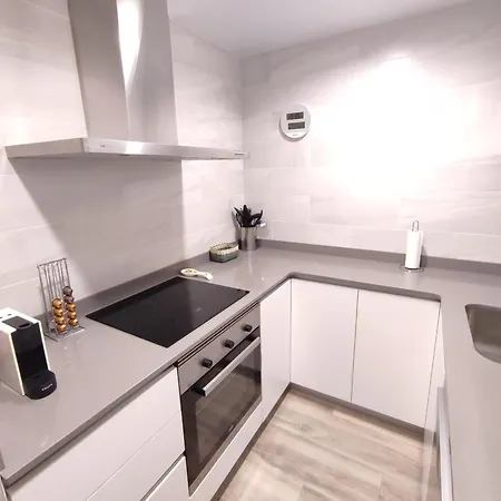 Apartamento San Antonio De Calonge, 3 Dormitorios, 5 Personas - Es-329-16 *