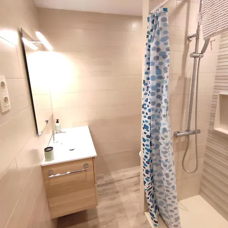 Apartamento San Antonio De Calonge, 3 Dormitorios, 5 Personas - Es-329-16 *